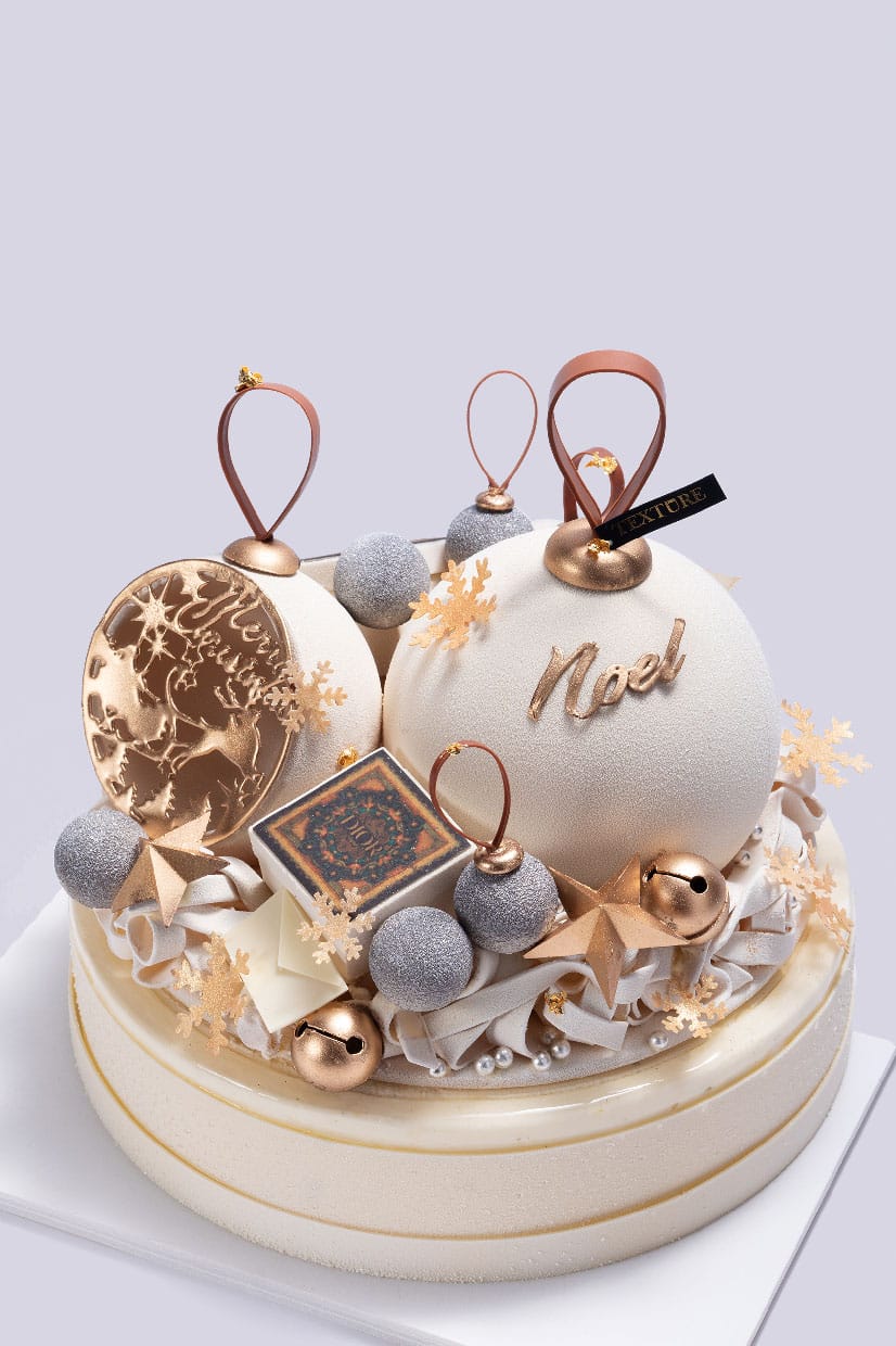 White Christmas & Dior Themed Tiramisu Cake